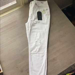 NWT Kensie distressed white skinny denim